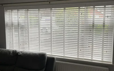 A Homeowner’s Guide to Choosing the Perfect Blinds in Newport