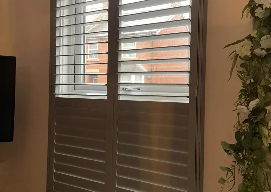 How to Prolong the Life of Your Made-to-Measure Curtains